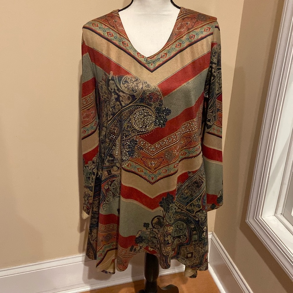 KRISTINE Size M Long Sleeve Tunic Rhinestone Embellished